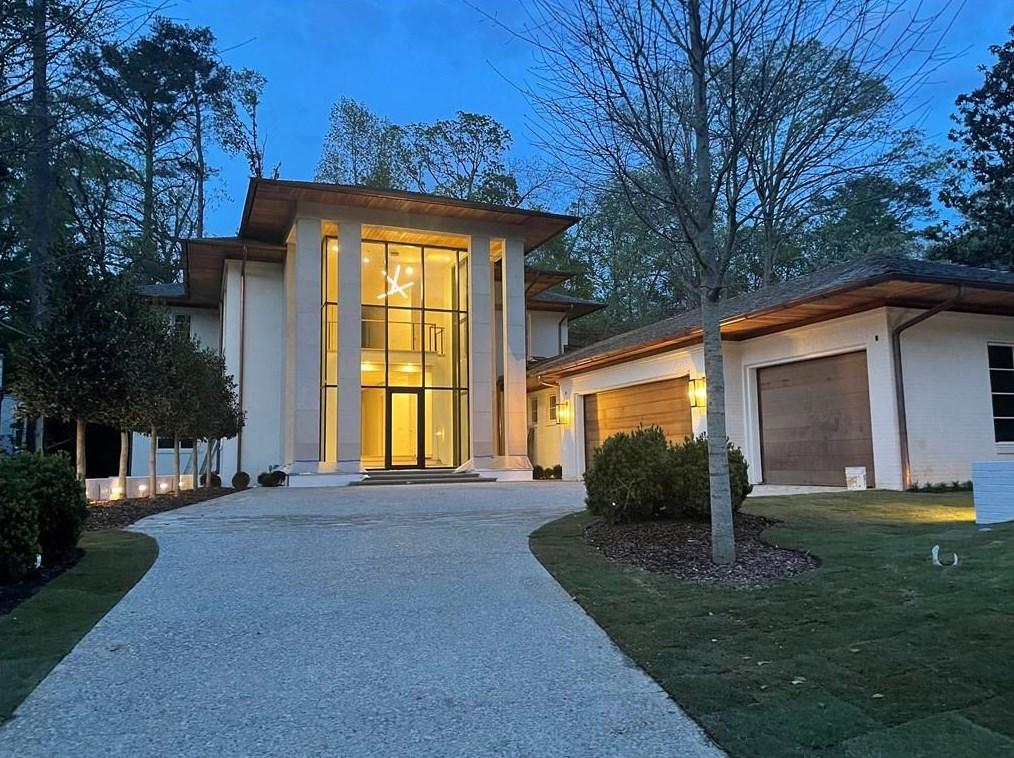 Luxury modern homes for sale in Brookhaven, Georgia