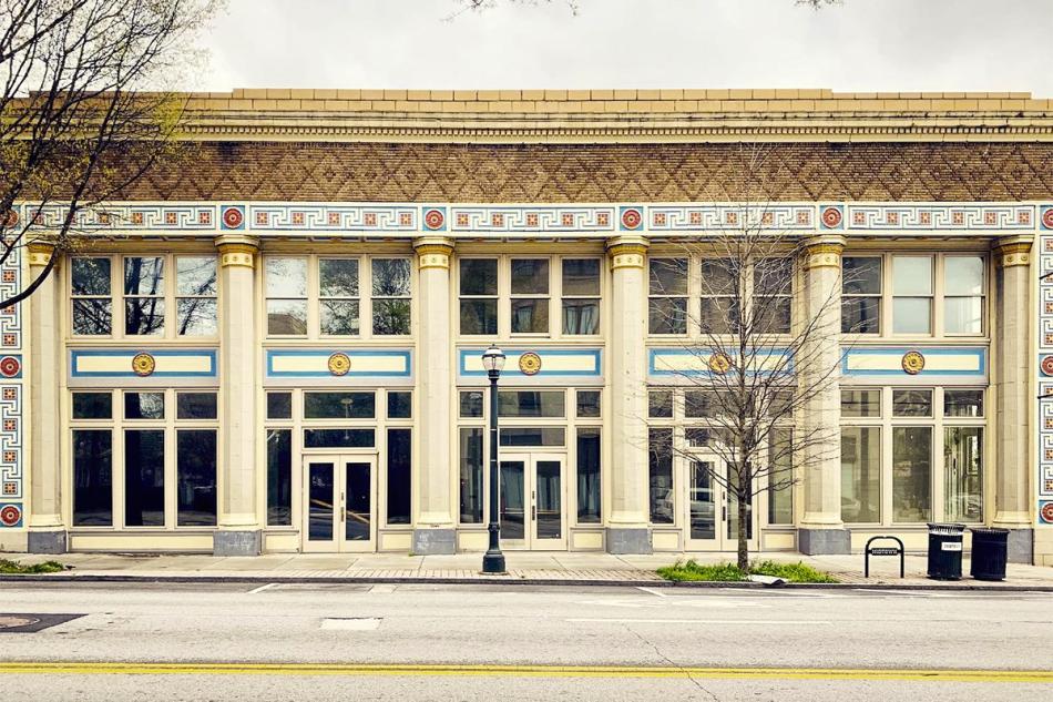 Rebirth finally on tap for former Peachtree-Pine shelter, adjacent building