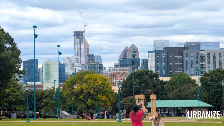 Crane Watch: 60-story Rockefeller tower stands out all over Atlanta
