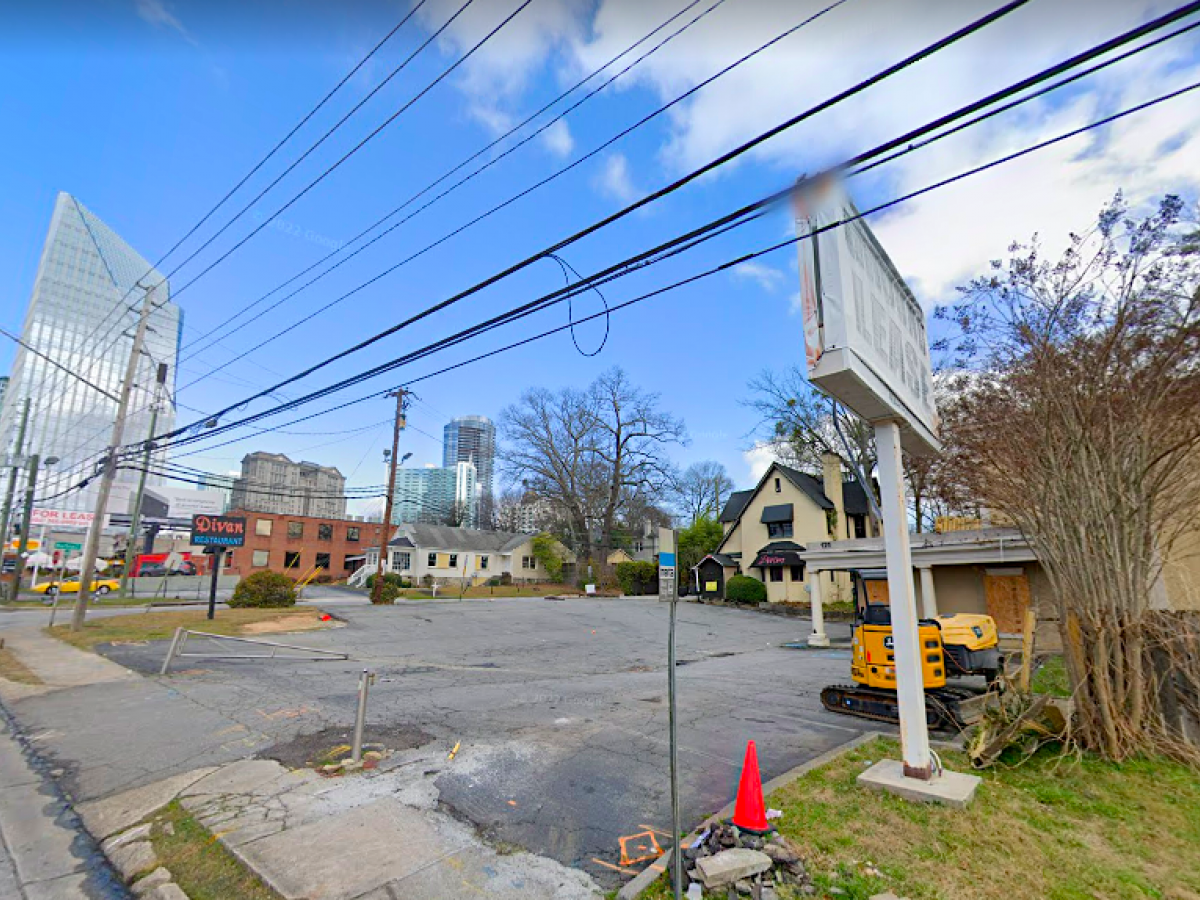 Buckhead's long-vacant Cheesecake Factory building could be